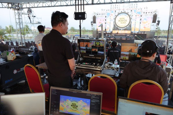 ssv sv svfdsf - ảnh 2