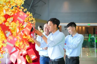 Quay số trúng thưởng Bayer Vietnam - ảnh 4